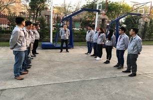特易党支部支援车间生产